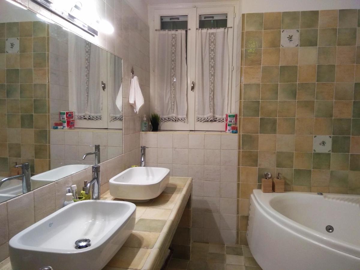Afétai Marina Traditional Stonehouse מראה חיצוני תמונה